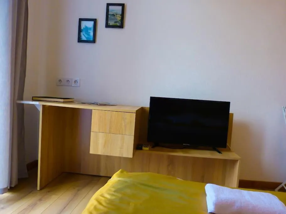Live-Inn Stunning Apartment On Azneft Sq With President Palace & Old City Views Baku 0*,