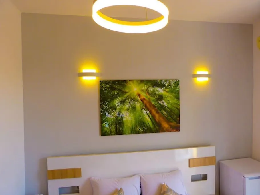 Live-Inn Stunning Apartment On Azneft Sq With President Palace & Old City Views Baku