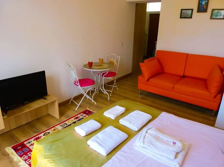 Live-Inn Stunning Apartment On Azneft Sq With President Palace & Old City Views Baku Azerbejdżan