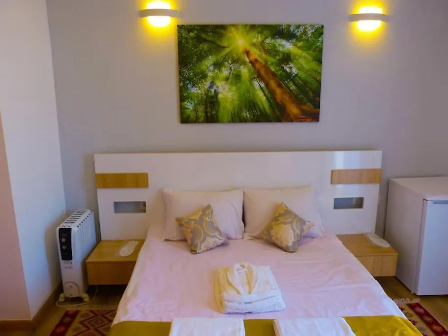 Live-Inn Stunning Apartment On Azneft Sq With President Palace & Old City Views バクー アゼルバイジャン